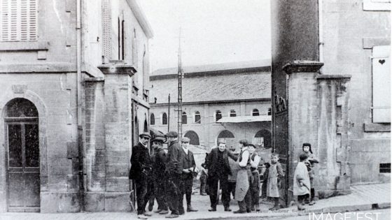 Entrée de l'usine de Saintignon et Compagnie à Longwy (Meurthe-et-Moselle).