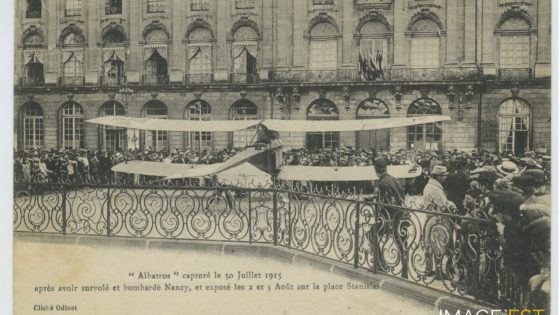 Photographie Avion allemand Albatros, capturé le 30 juillet 1915. 