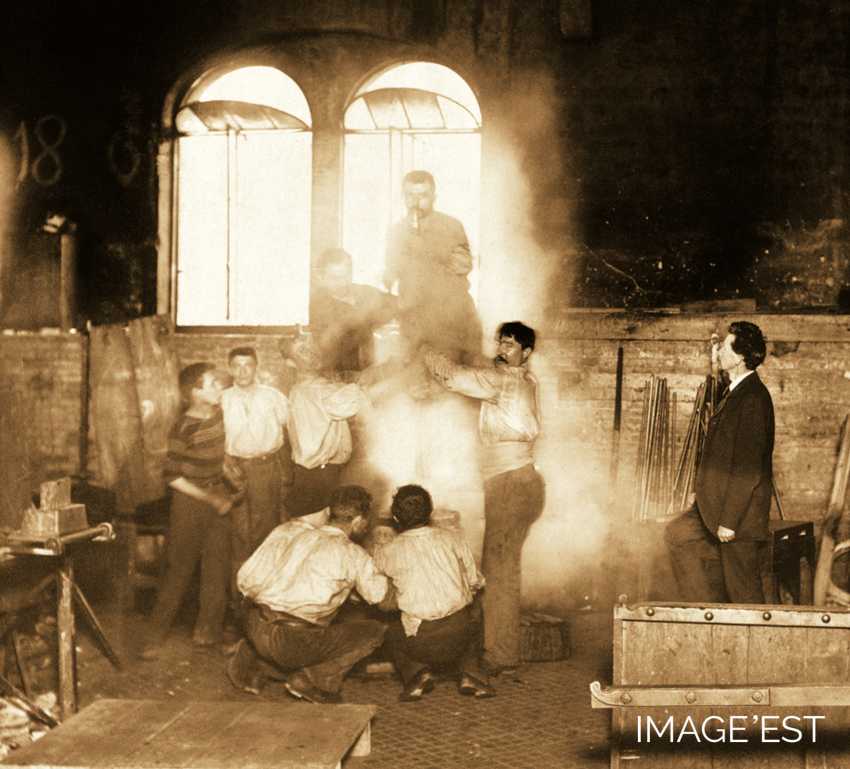 Ateliers de l'usine Gallé, 1897